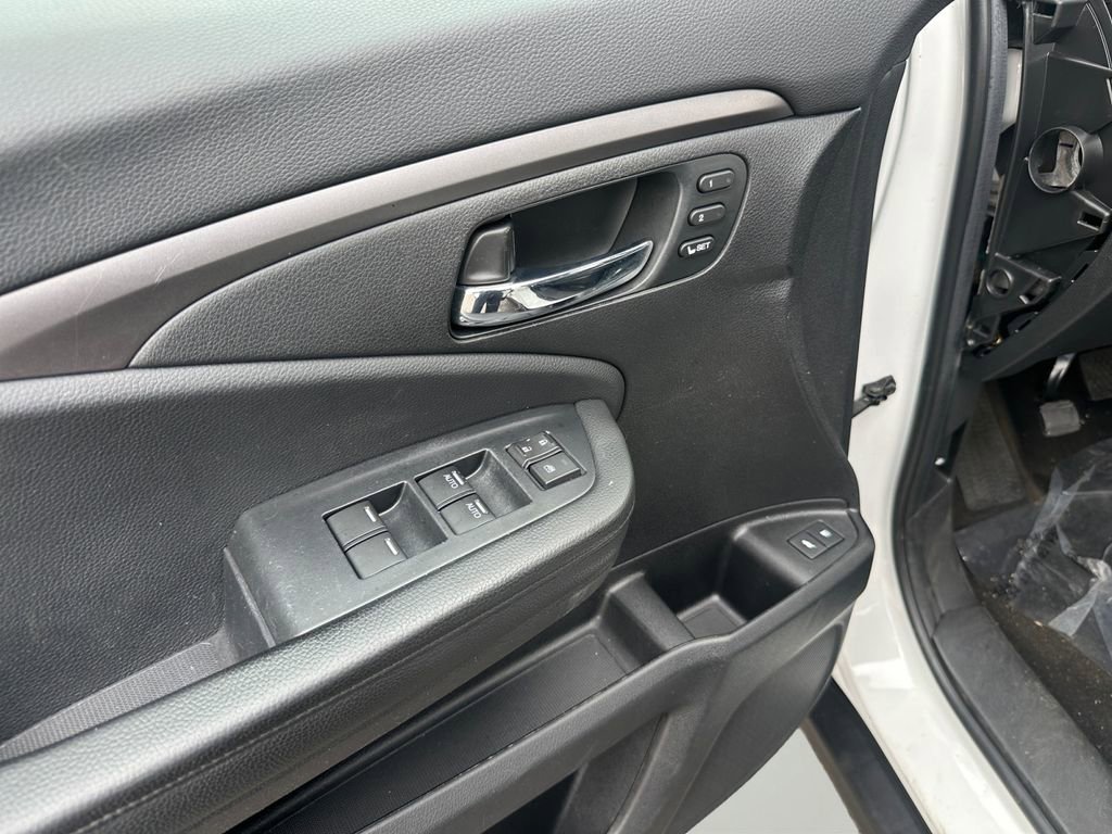 Used 2021 Honda Pilot Special Edition image 24