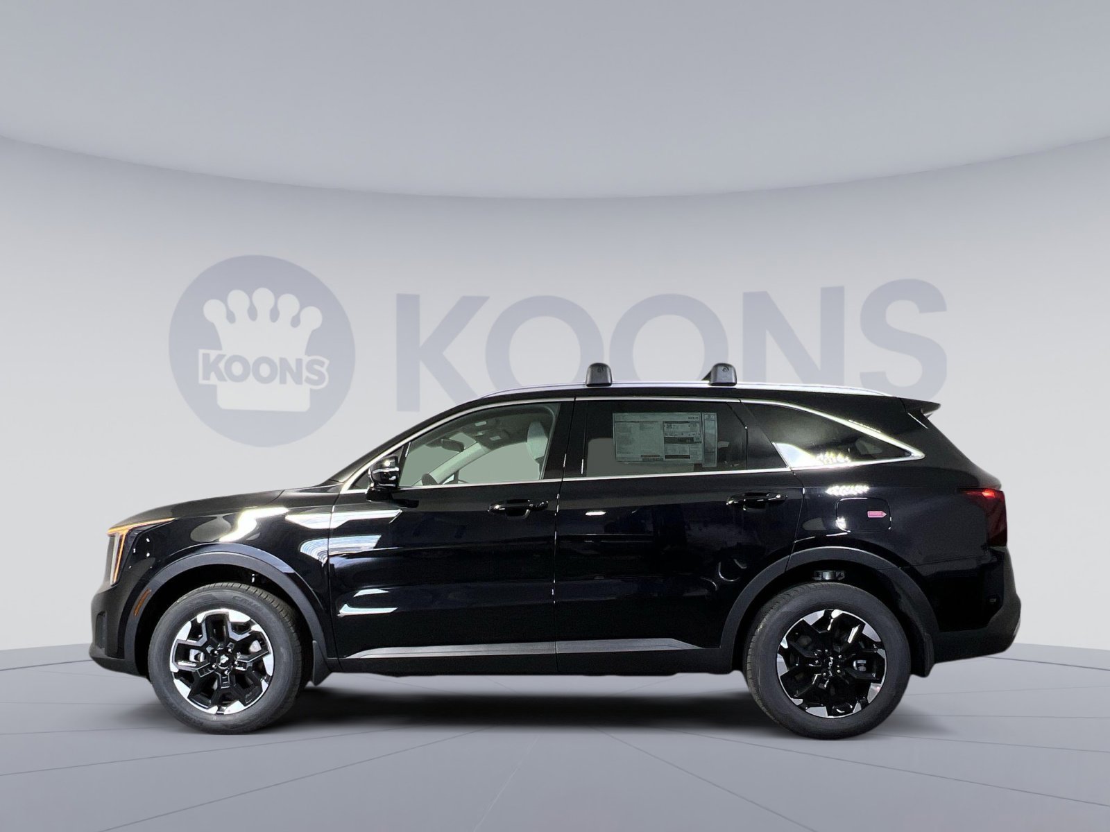 New 2025 Kia Sorento S image 2