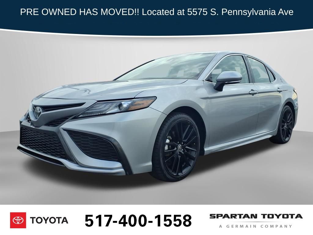 Used 2023 Toyota Camry XSE image 1