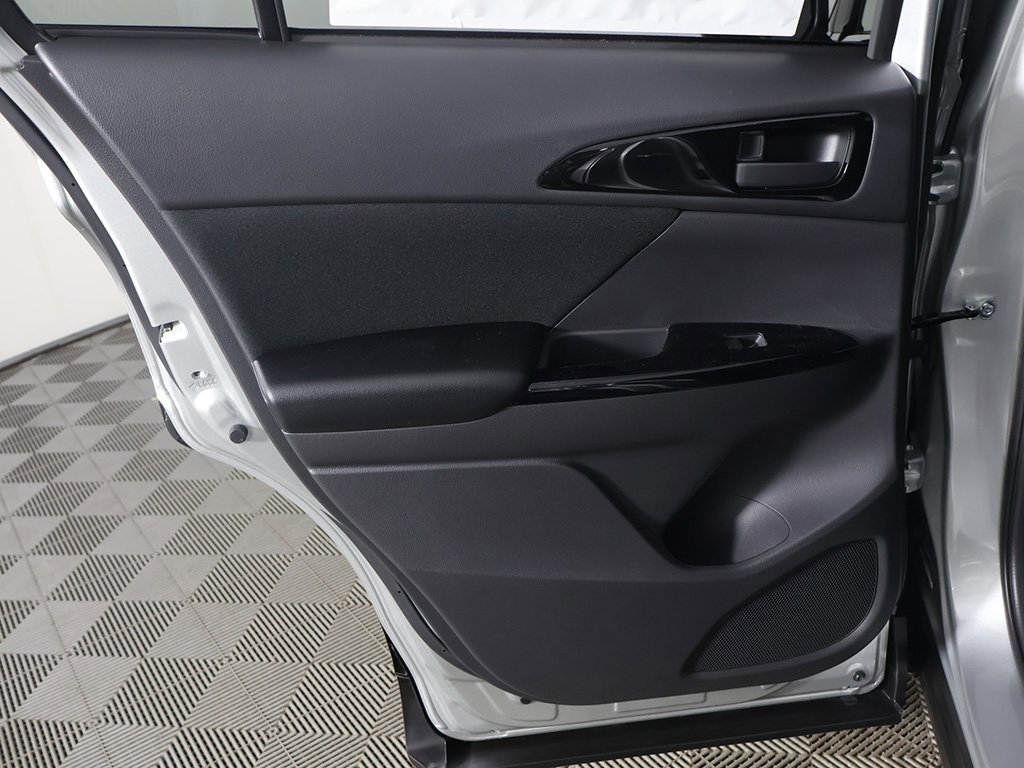 New 2025 Mitsubishi Eclipse Cross LE image 21