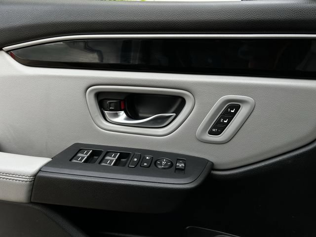 Used 2025 Honda Pilot EX-L image 27