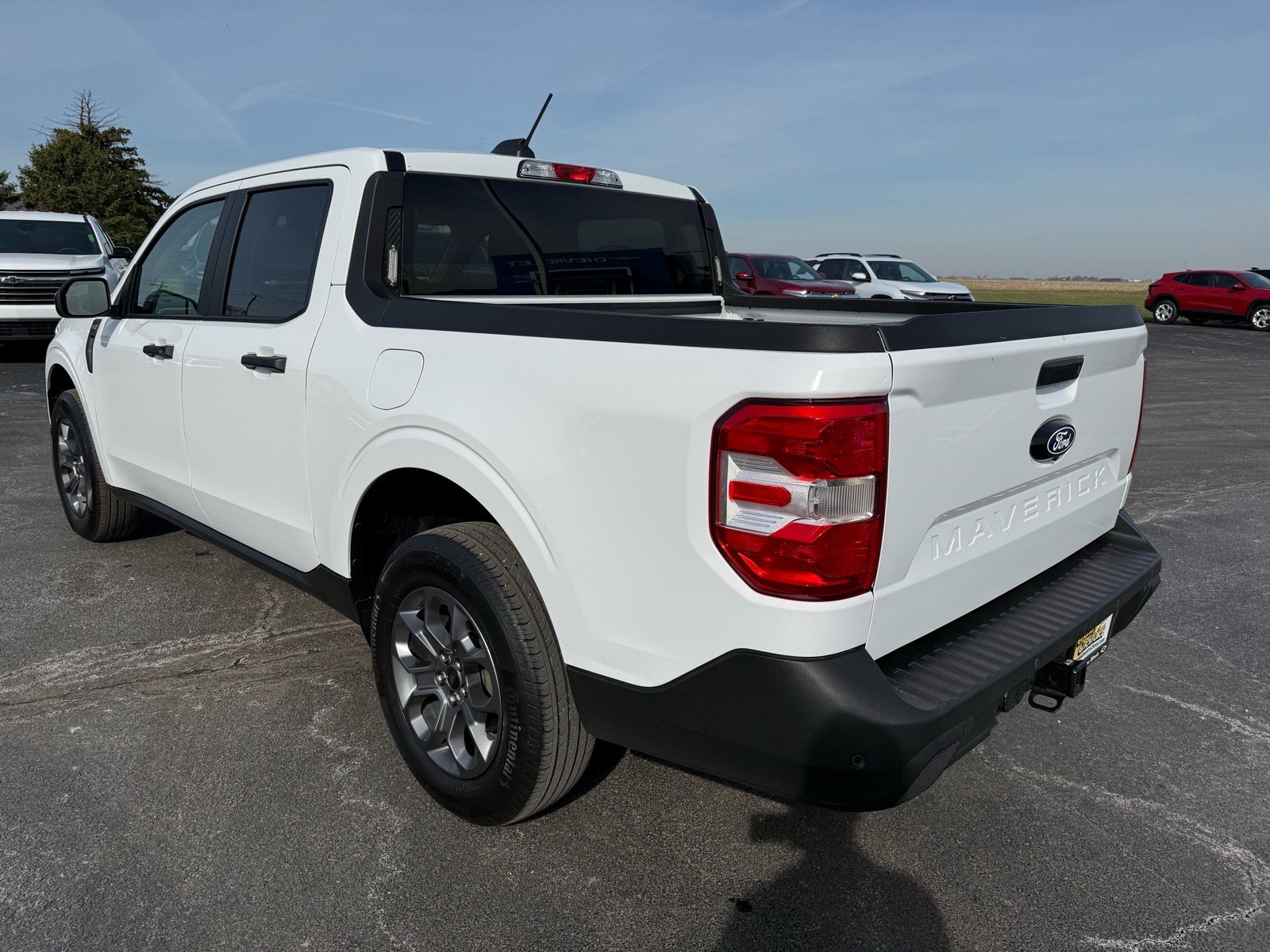 Used 2025 Ford Maverick XLT w/ Equipment Group 301A image 3