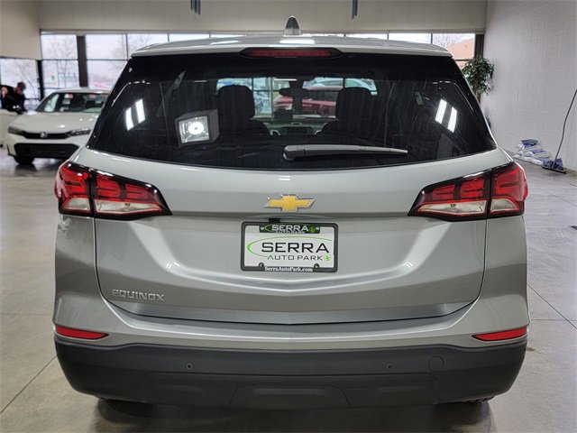 Used 2024 Chevrolet Equinox LS w/ LS Convenience Package image 5