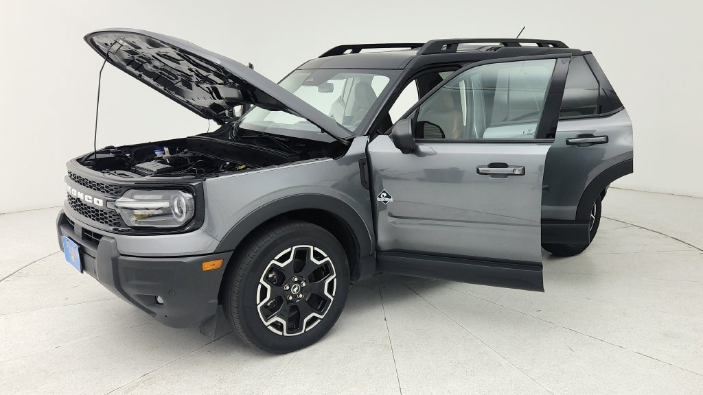Used 2025 Ford Bronco Sport Outer Banks w/ Outer Banks Tech Package+ AWD/4WD image 10