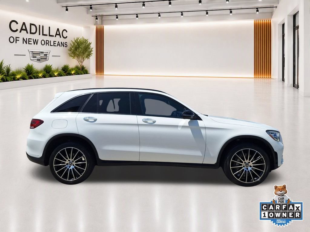 Used 2022 Mercedes-Benz GLC 300 image 2