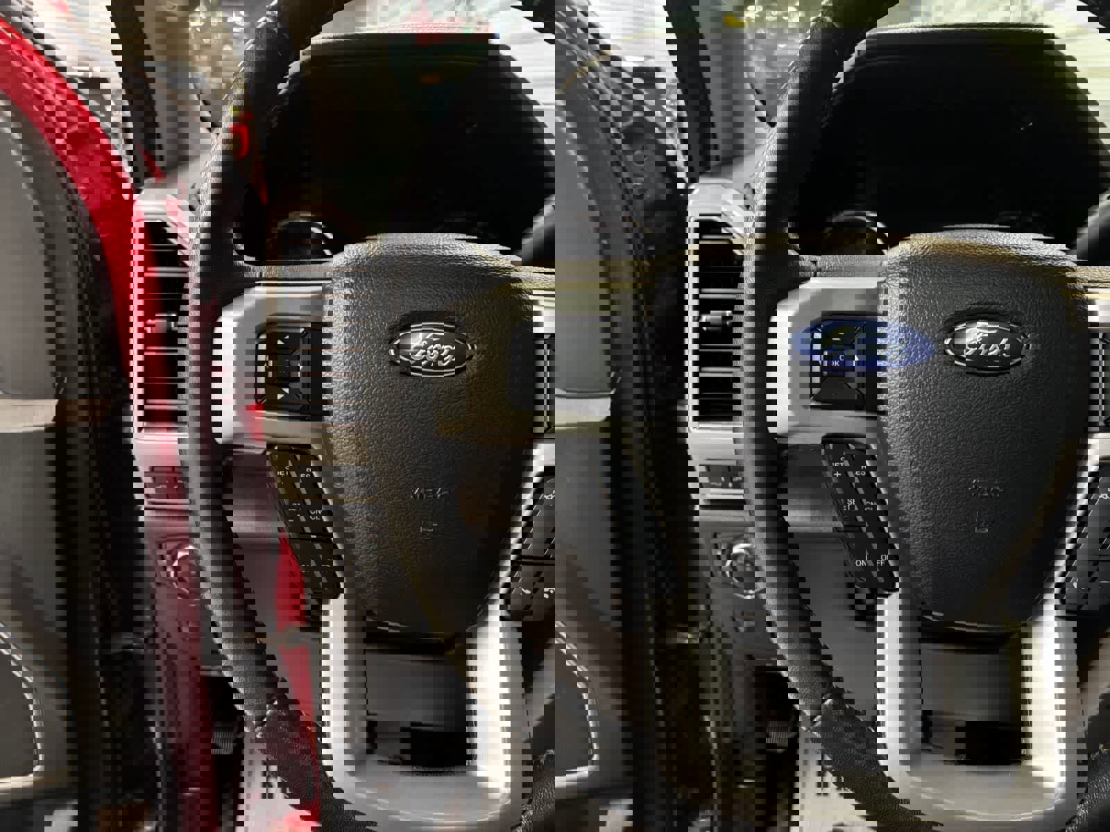 Used 2020 Ford F250 Lariat w/ Lariat Ultimate Package image 16