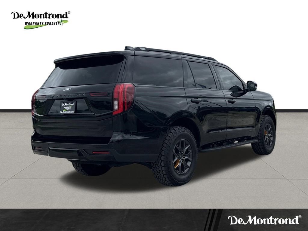 Used 2025 Ford Expedition Tremor AWD/4WD image 5