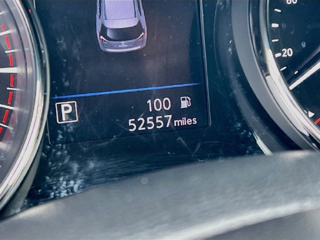 Used 2019 Nissan Rogue S w/ Special Edition Package FWD image 9