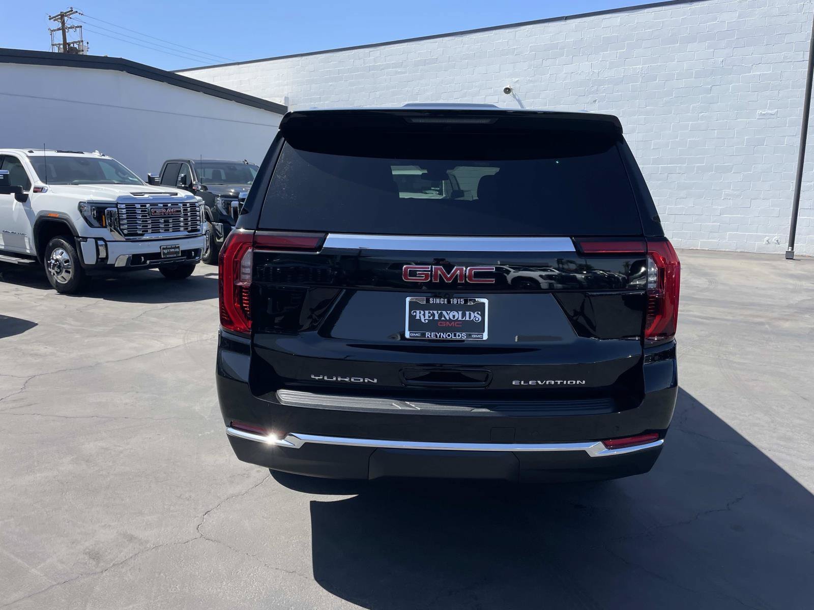 New 2026 GMC Yukon XL Elevation RWD image 4