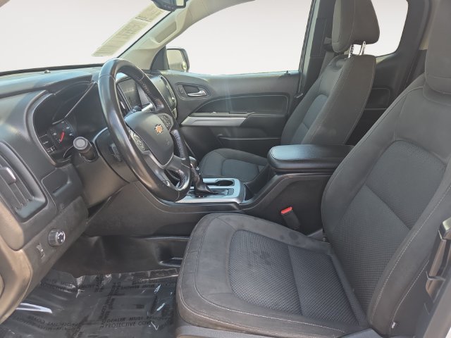 Used 2022 Chevrolet Colorado LT w/ Fleet Safety Package RWD image 9