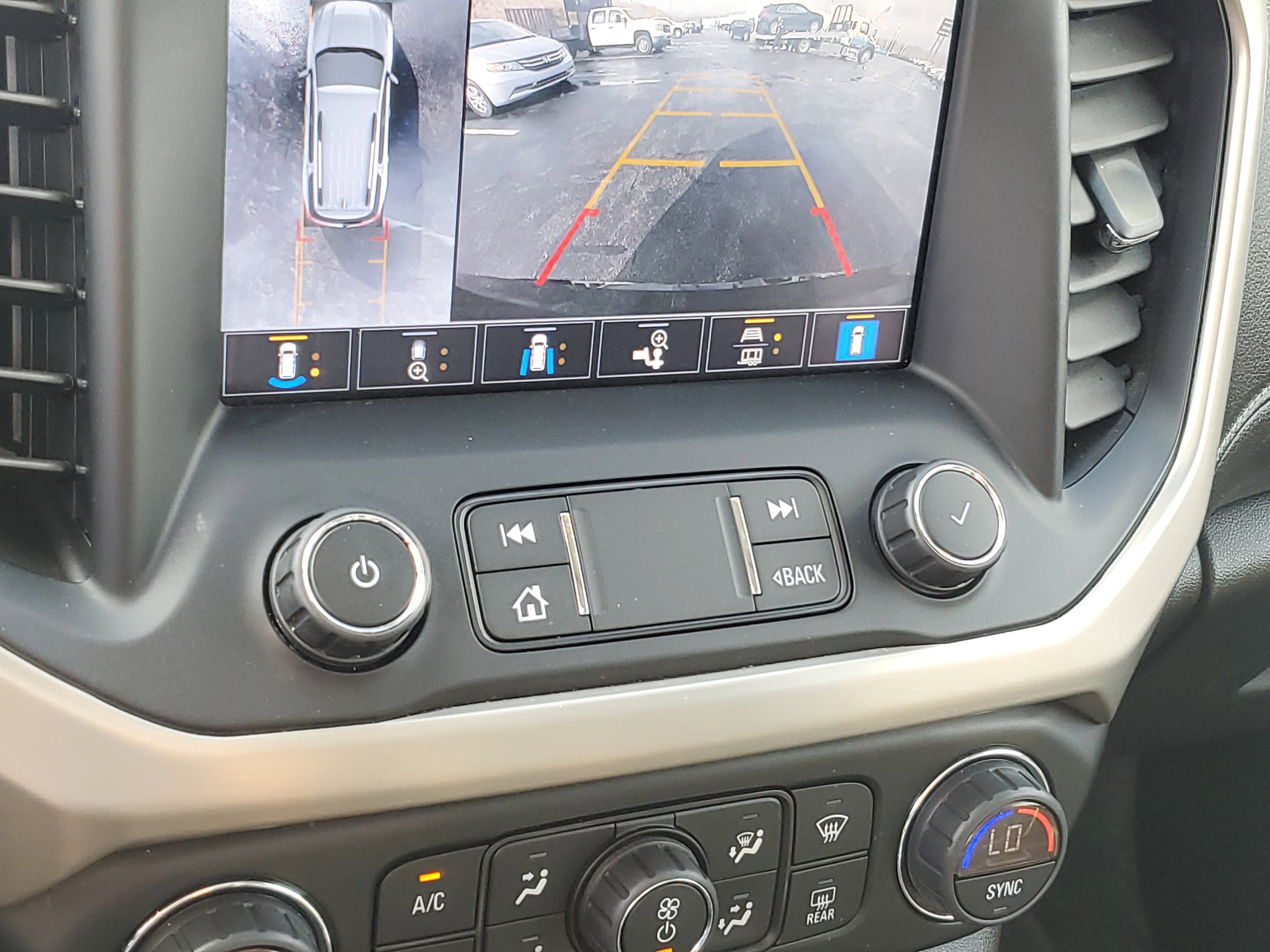 Used 2021 GMC Acadia Denali w/ Denali Ultimate Package image 21