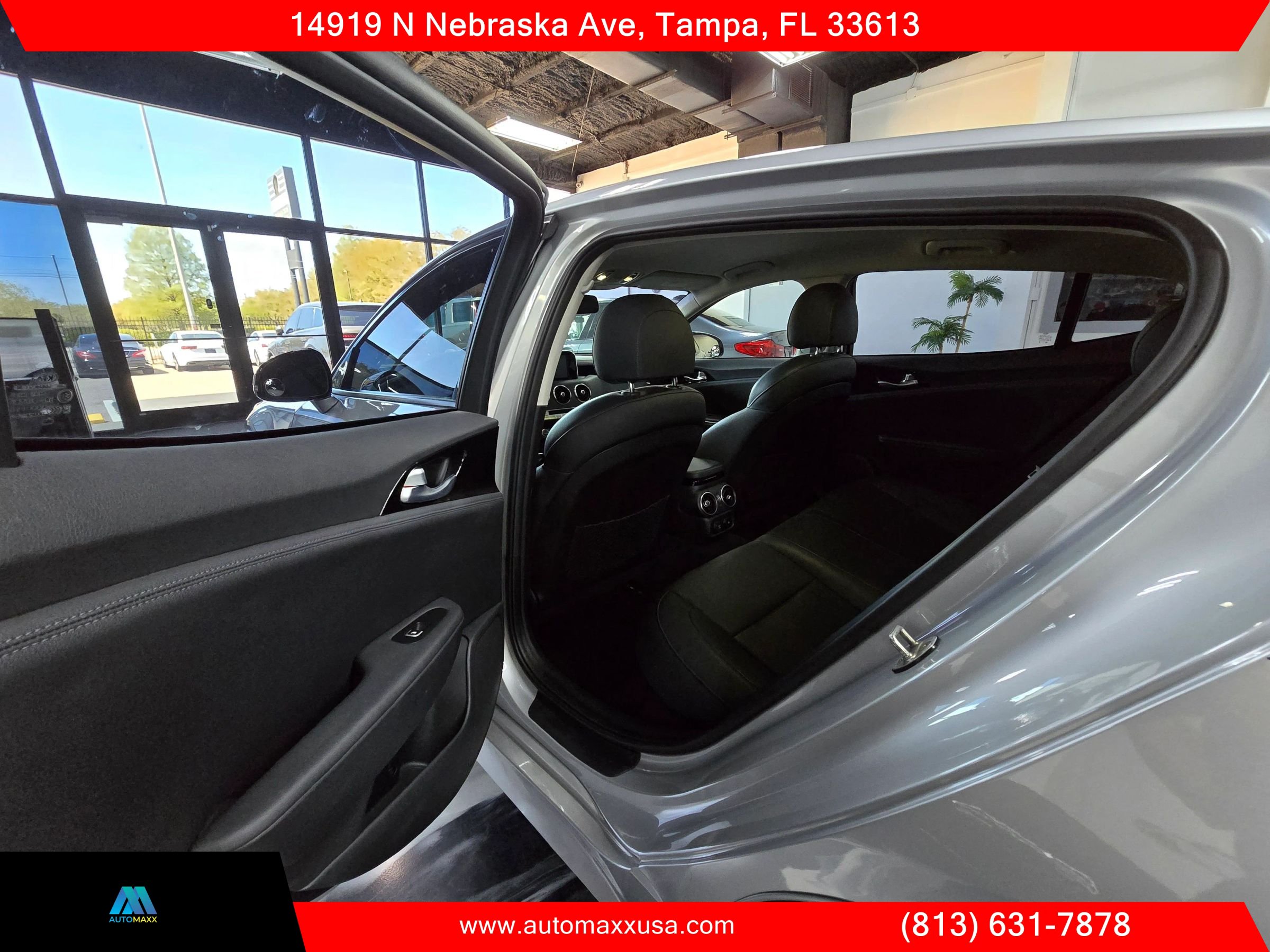 Used 2018 Kia Stinger RWD image 33
