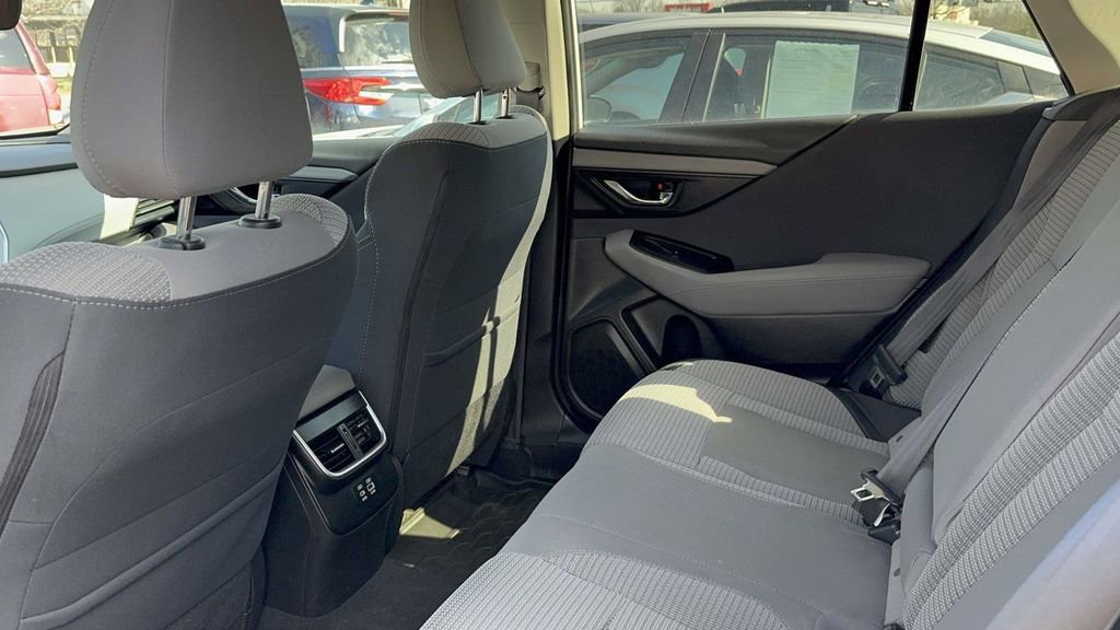 Used 2024 Subaru Outback Premium image 30