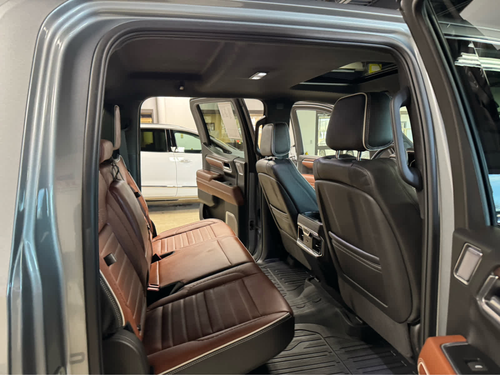 Certified 2025 GMC Sierra 1500 Denali Ultimate image 14