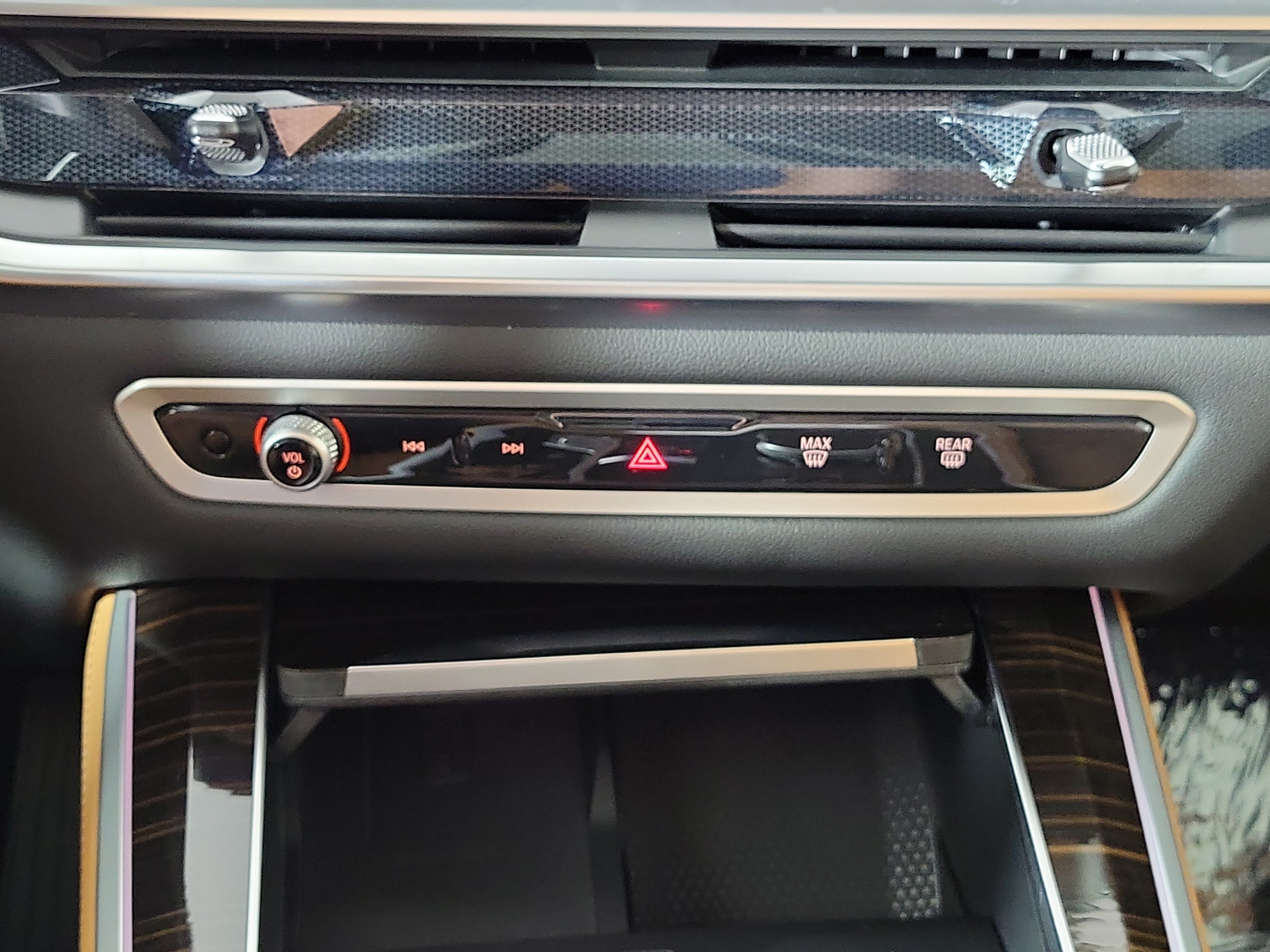 Certified 2025 BMW X5 xDrive40i AWD/4WD image 21