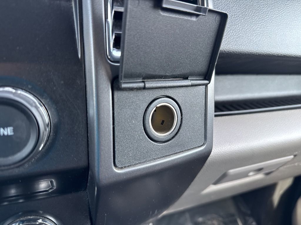 Used 2015 Ford F150 XLT w/ Equipment Group 301A Mid AWD/4WD image 28