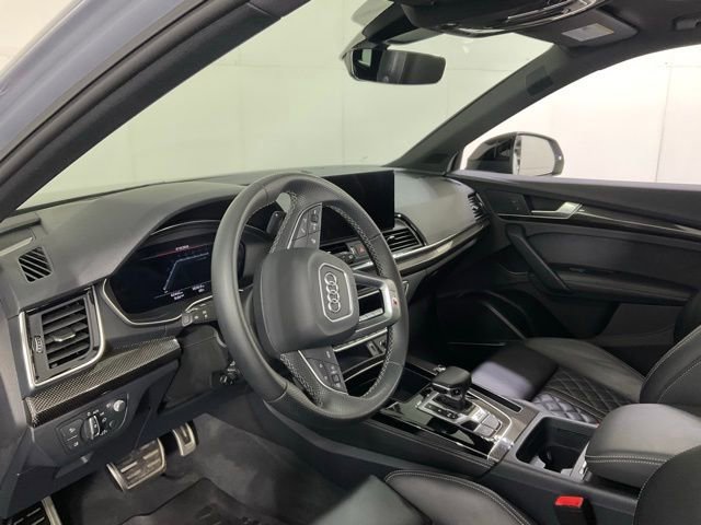 Used 2023 Audi SQ5 Prestige w/ Prestige Package image 23