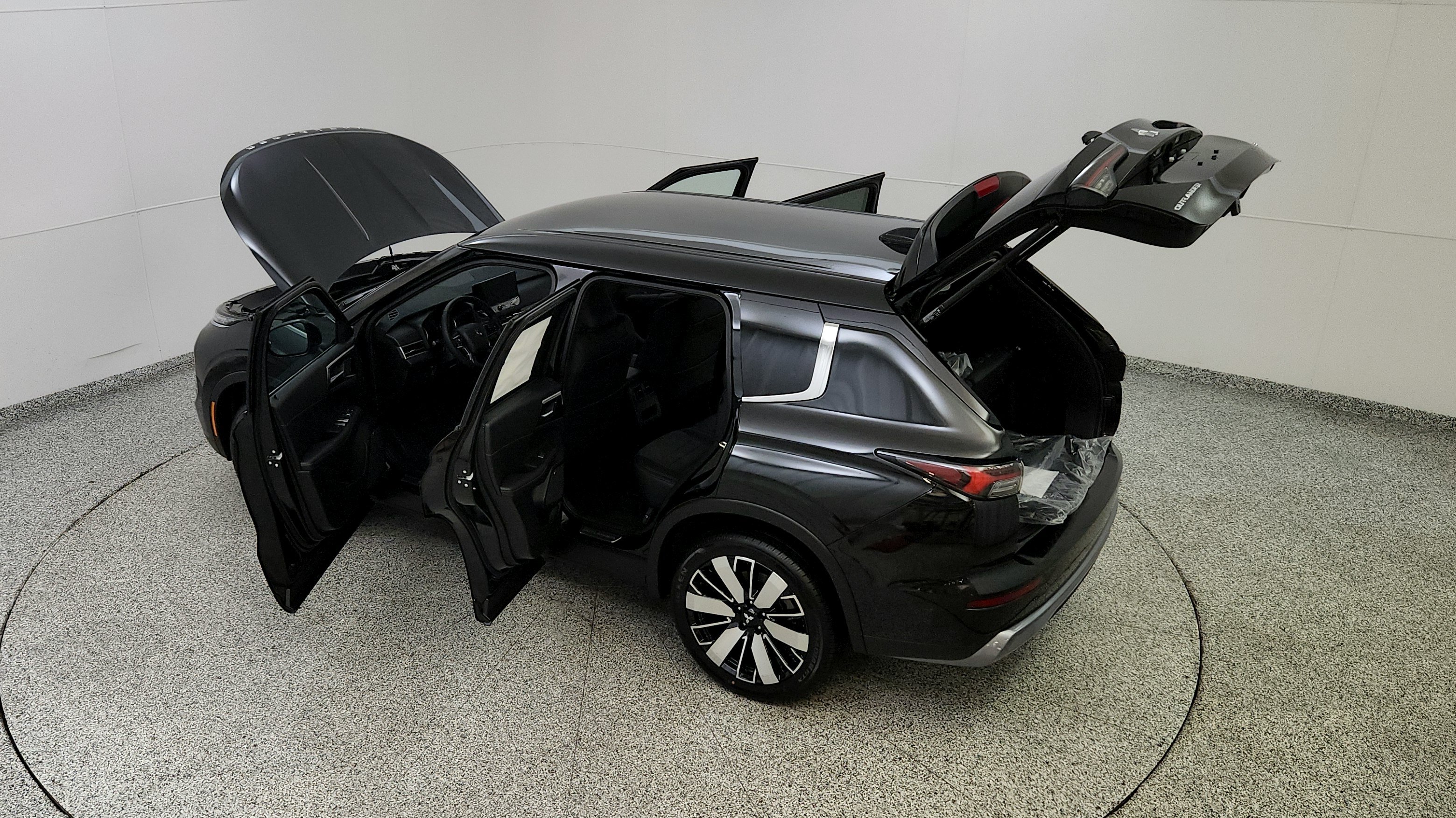 Used 2025 Mitsubishi Outlander SE AWD/4WD image 6