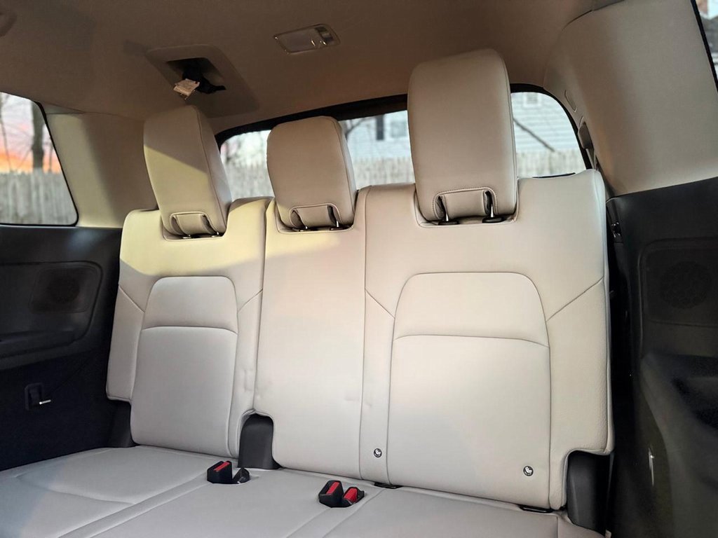 Used 2022 Nissan Pathfinder SL w/ SL Premium Package image 21