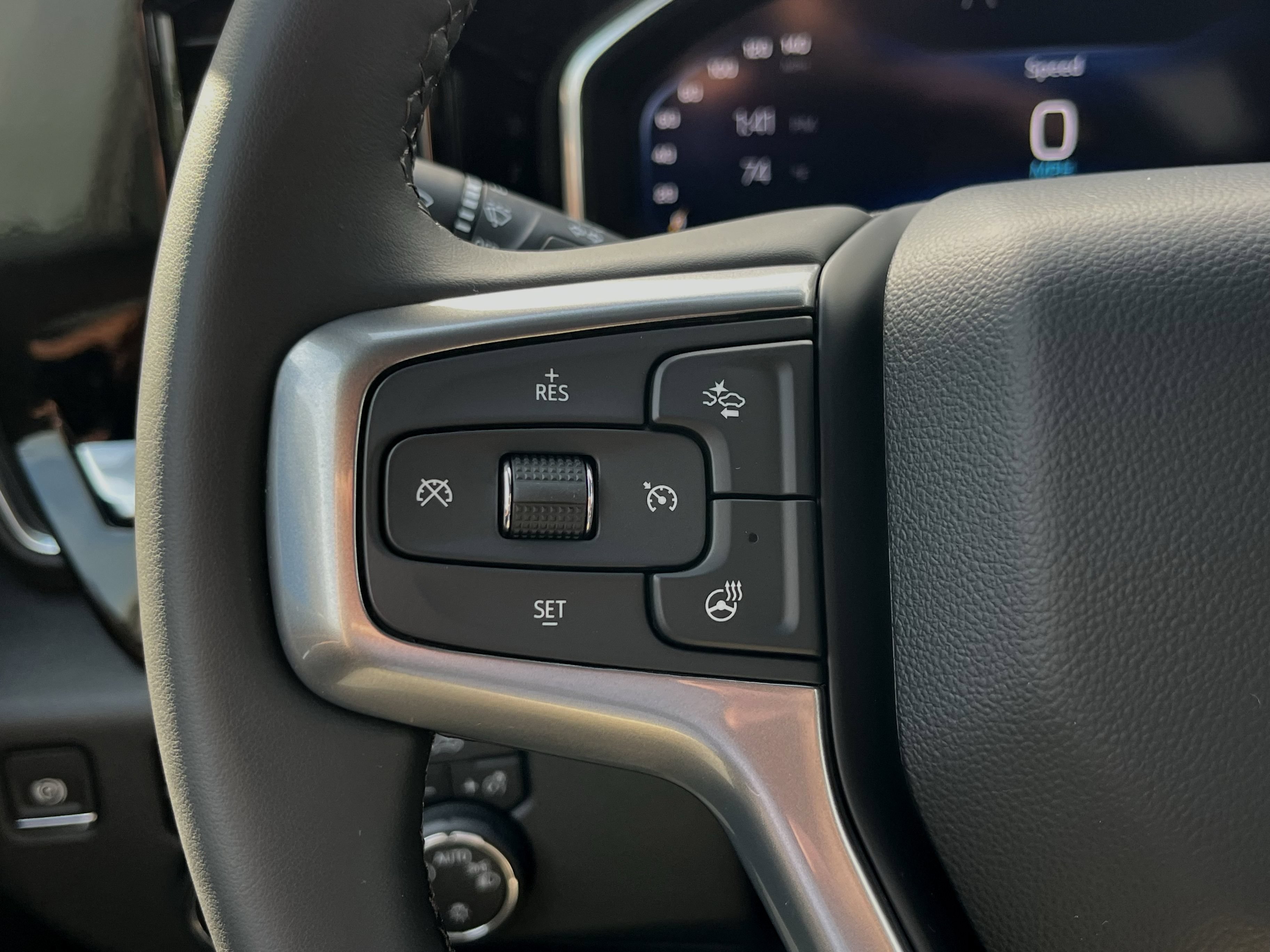 Used 2024 Chevrolet Silverado 1500 LT AWD/4WD image 12