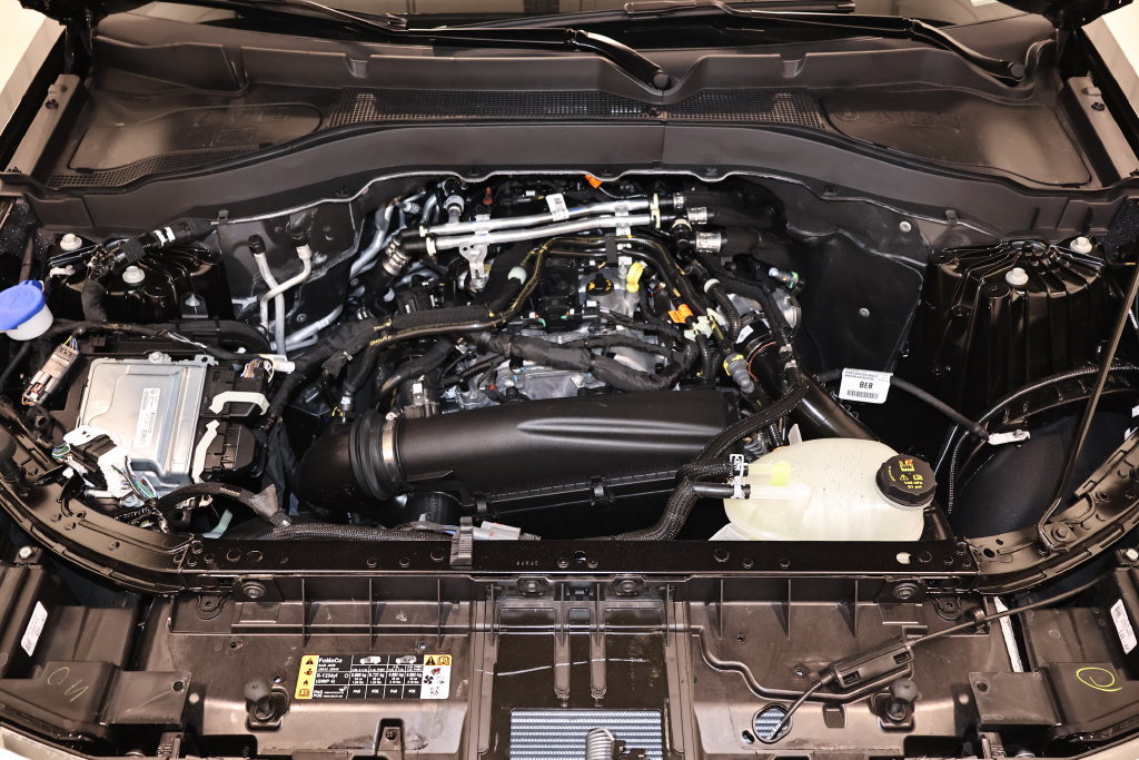 New 2026 Ford Explorer Active AWD/4WD image 35