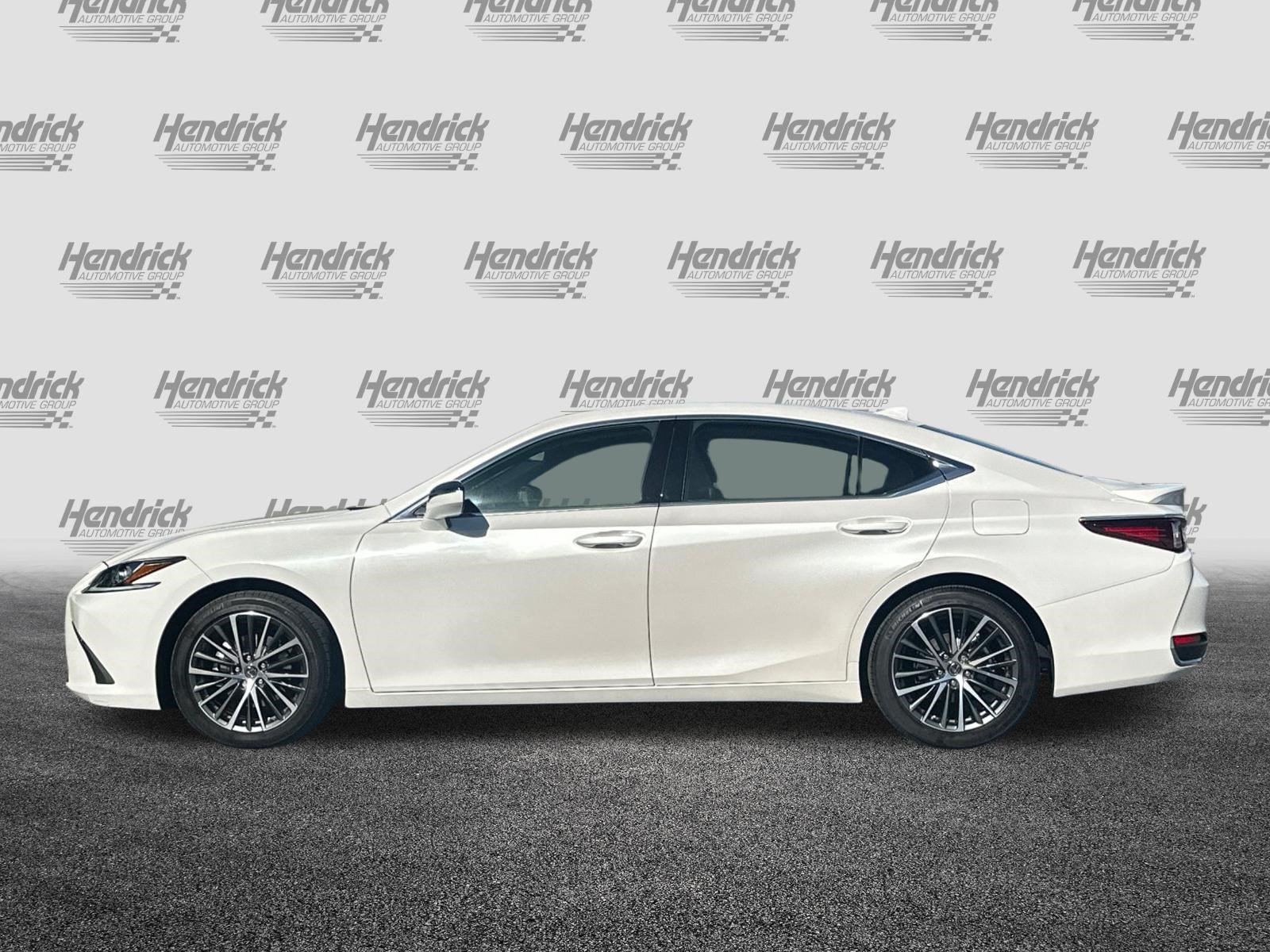 Certified 2024 Lexus ES 300h w/ Premium Package FWD image 8