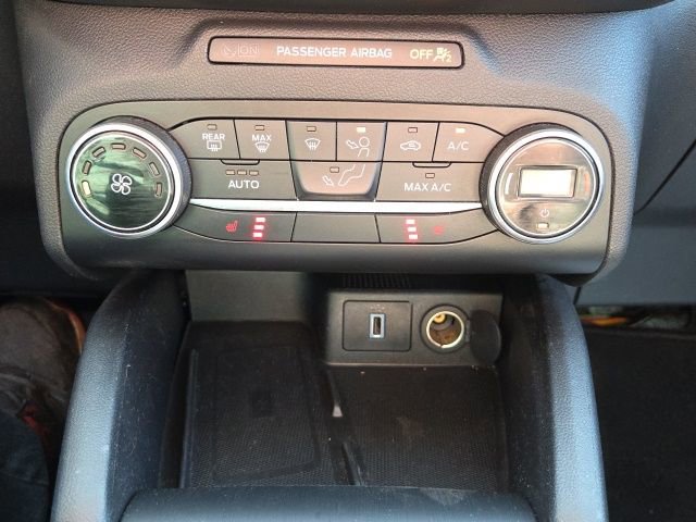 Used 2020 Ford Escape SE Sport image 35