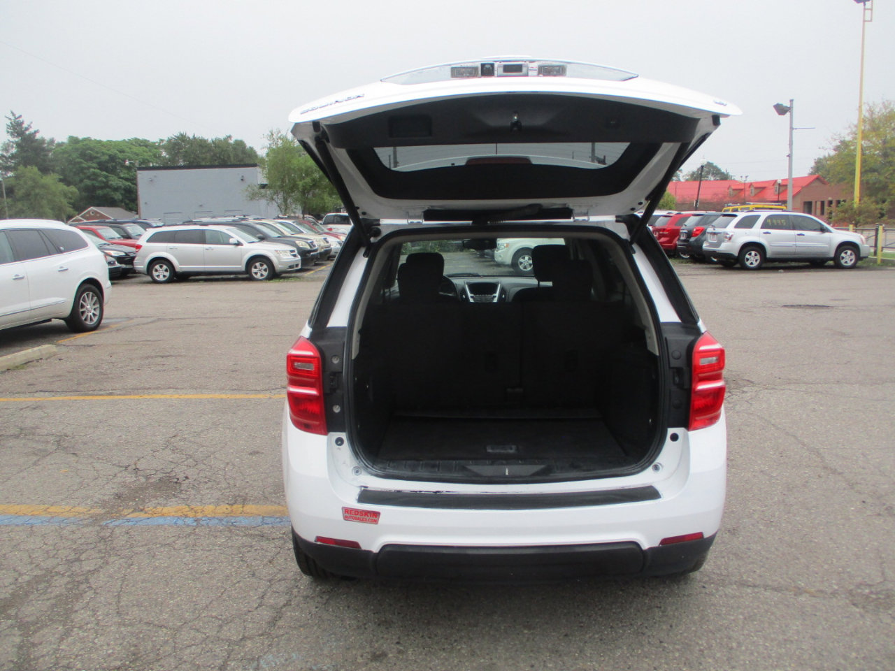 Used 2017 Chevrolet Equinox LT w/ Convenience Package image 6