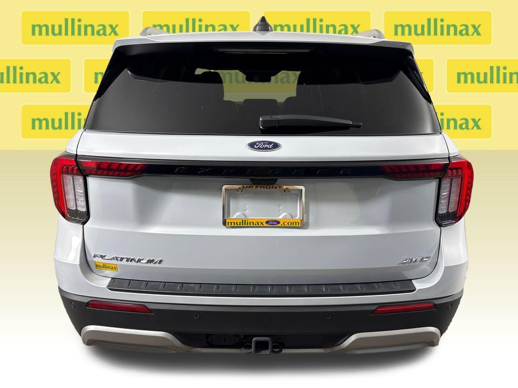 Certified 2025 Ford Explorer Platinum w/ LUX Leather Package AWD/4WD image 9