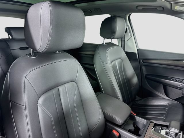 Used 2023 Audi Q5 2.0T Premium w/ Convenience Package AWD/4WD image 27