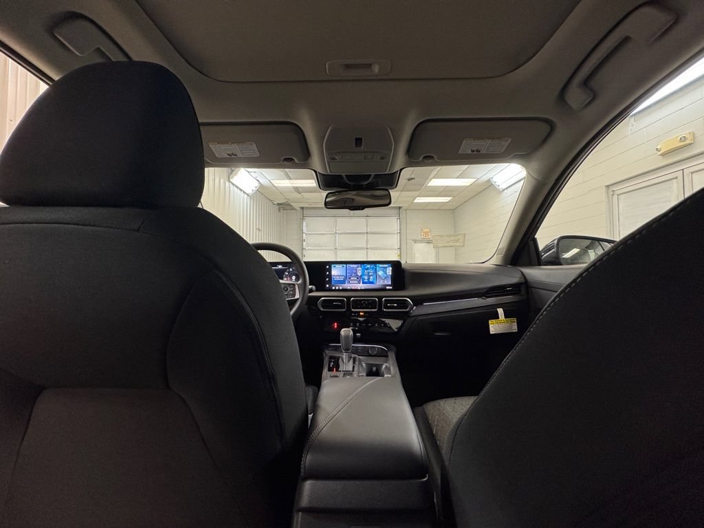 New 2026 Nissan Sentra SV w/ SV Convenience Package FWD image 17
