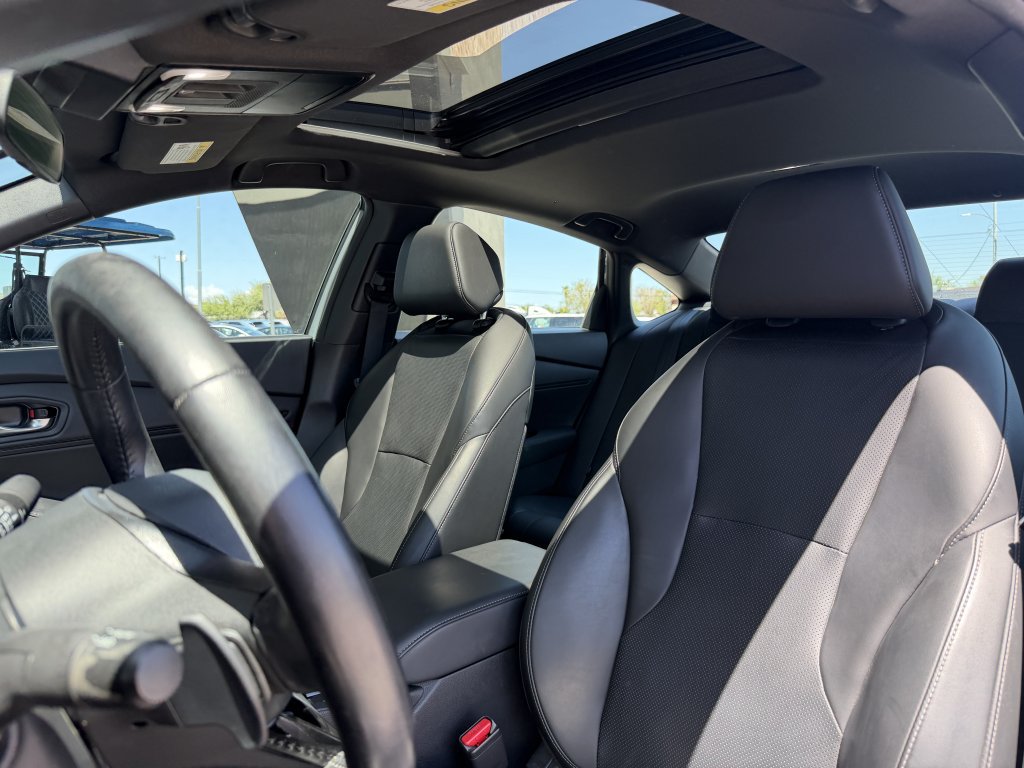 Used 2024 Honda Accord Sport image 32