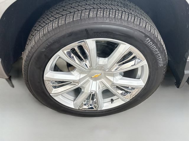 Used 2025 Chevrolet Silverado 1500 High Country w/ High Country Premium Package AWD/4WD image 34