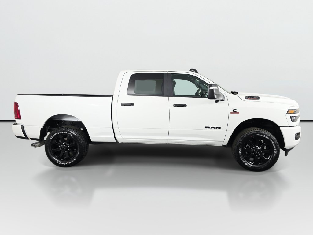 New 2026 RAM 3500 Big Horn AWD/4WD image 3