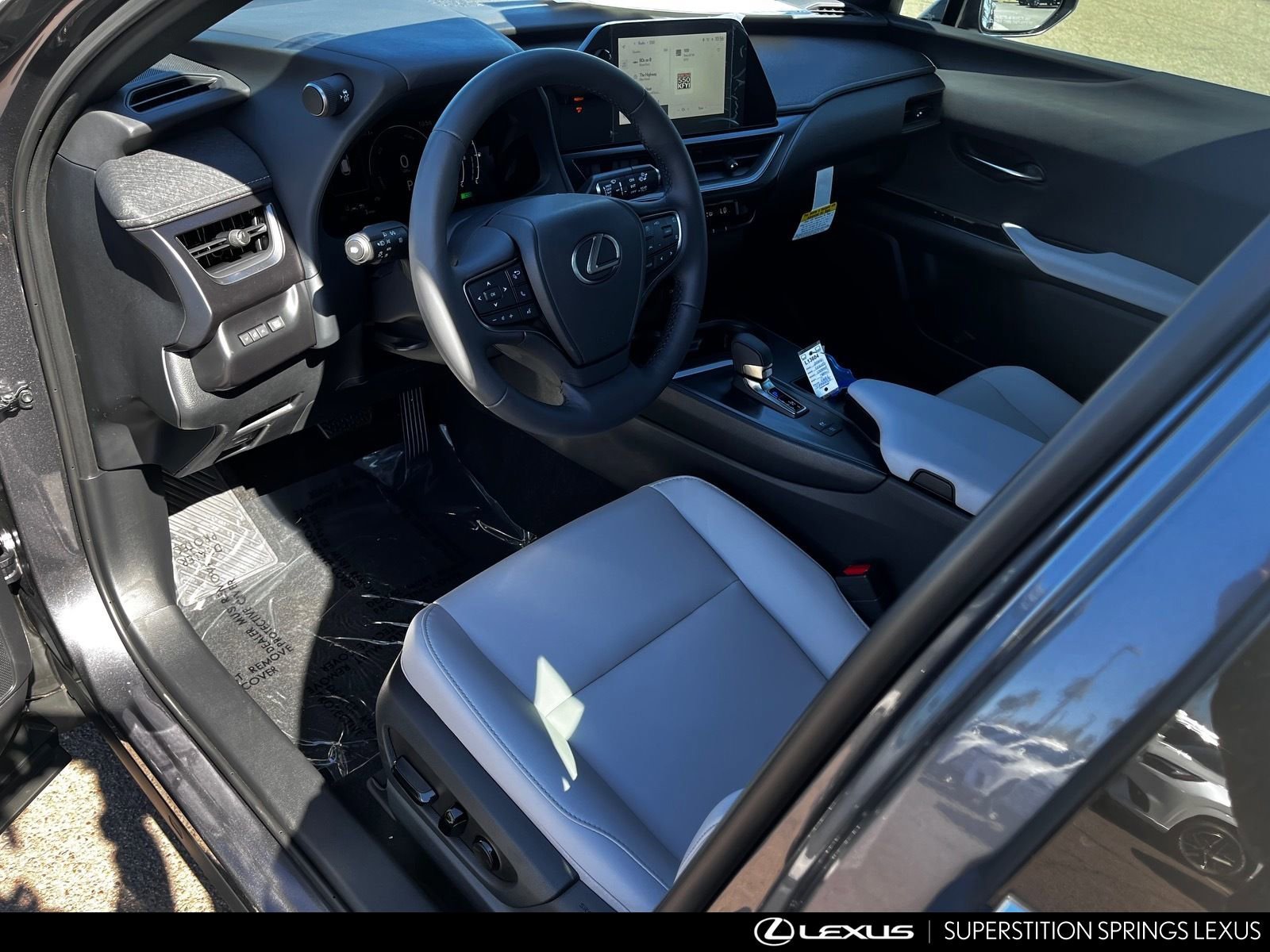 New 2026 Lexus UX 300h FWD image 11