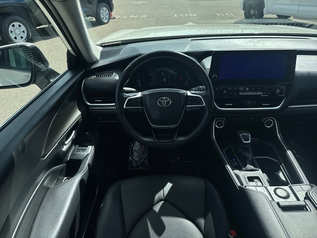 Used 2024 Toyota Grand Highlander XLE image 13