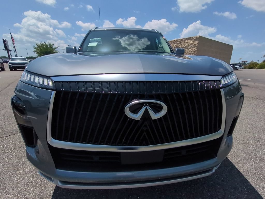 New 2027 INFINITI QX80 Luxe RWD image 3