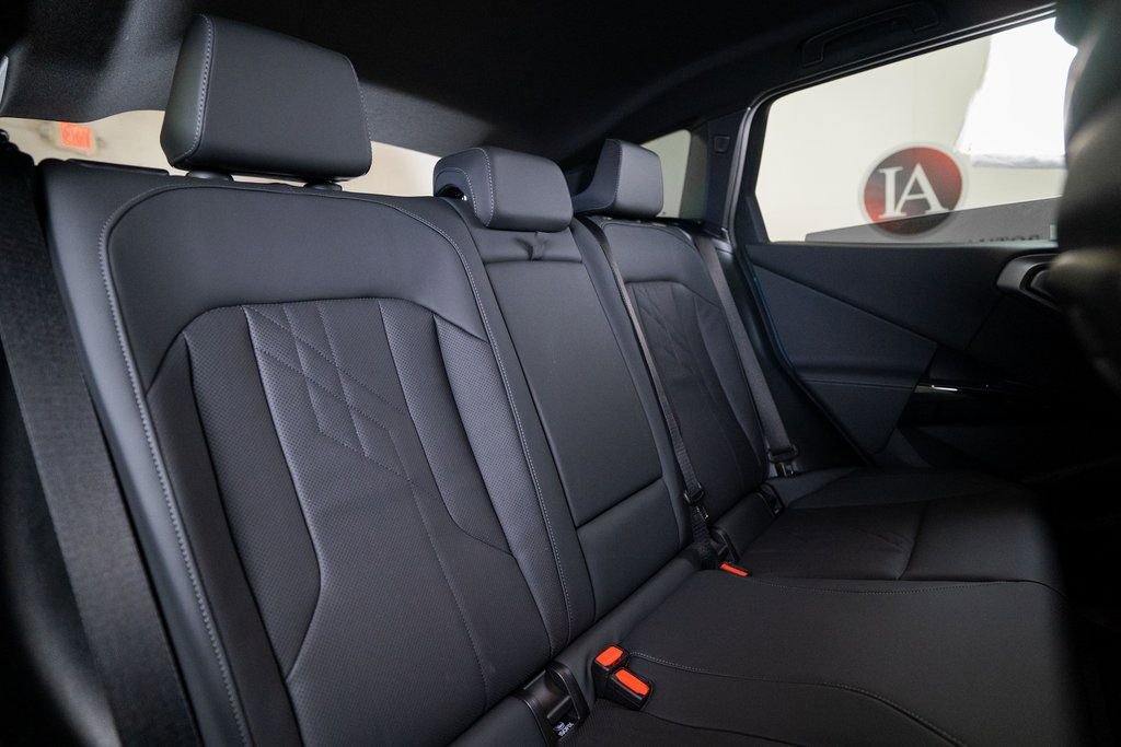 New 2026 BMW X3 xDrive30 w/ Convenience Package image 30