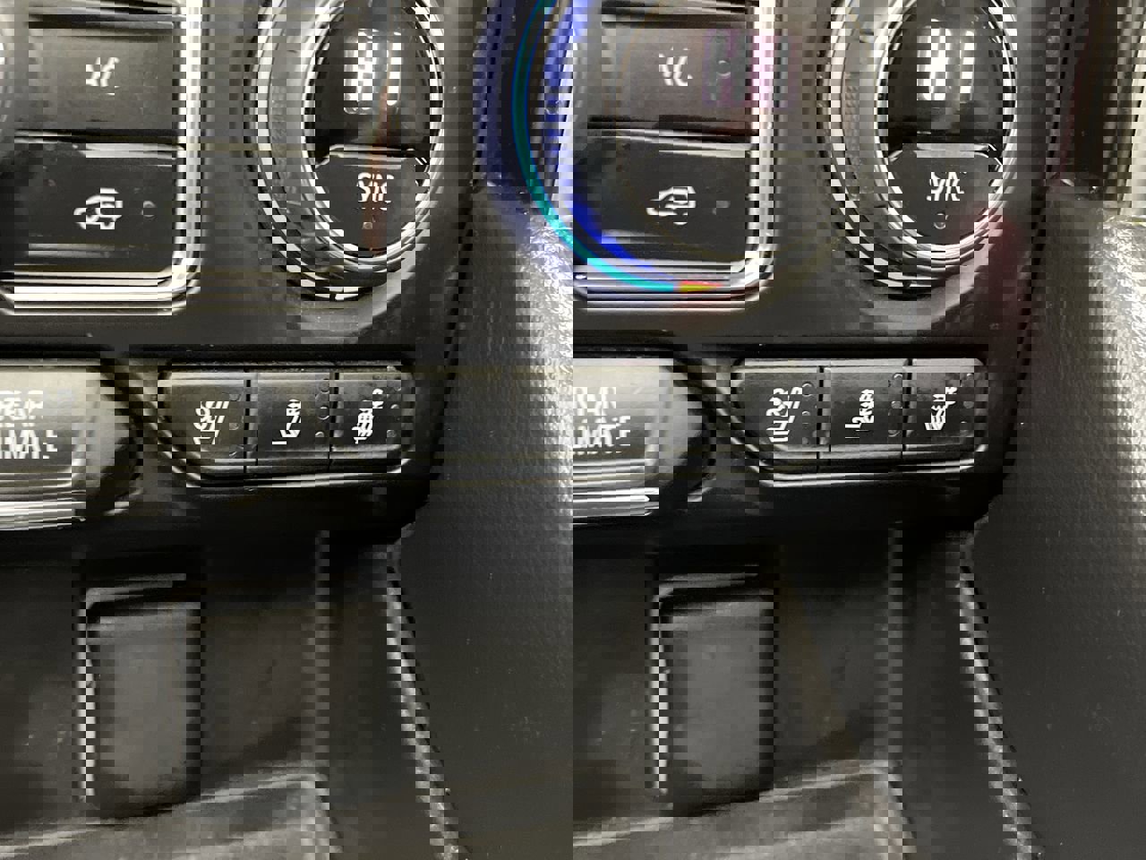 Certified 2024 Chevrolet Suburban Premier w/ Premium Package image 26