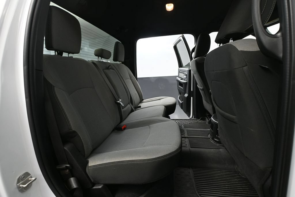 Used 2023 RAM 2500 Big Horn w/ Level 1 Equipment Group AWD/4WD image 33