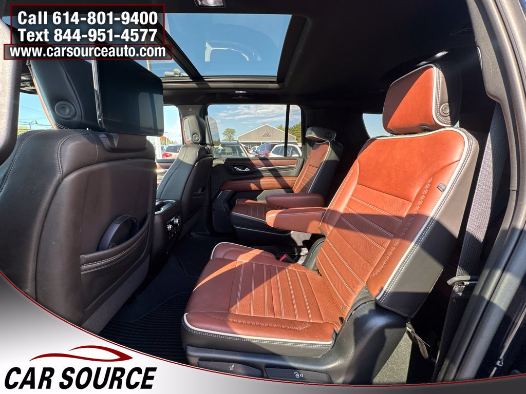 Used 2023 GMC Yukon XL Denali Ultimate AWD/4WD image 26