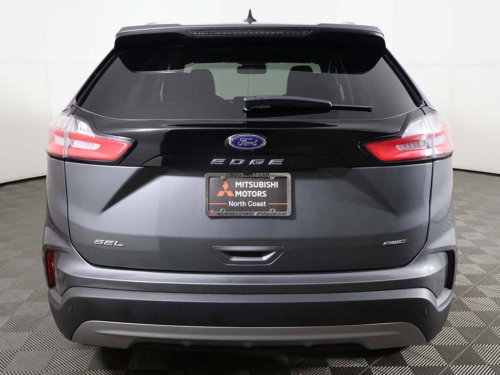 Used 2024 Ford Edge SEL w/ Convenience Package image 11