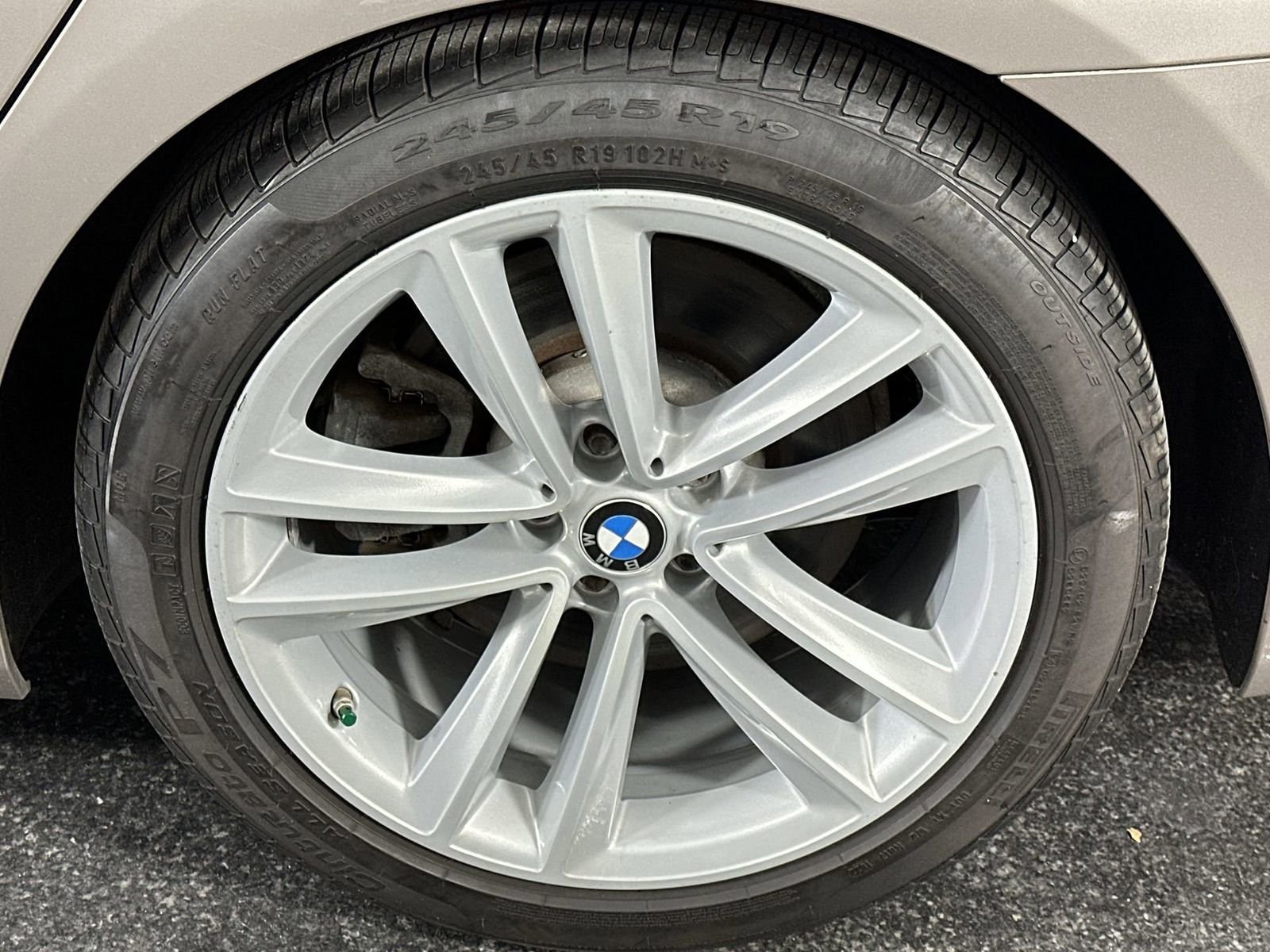 Used 2019 BMW 750i xDrive w/ Executive Package AWD/4WD image 10