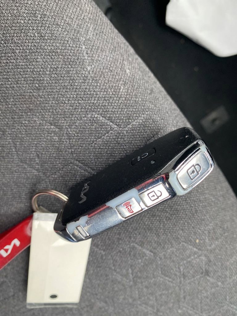 Used 2025 Kia Seltos S image 14