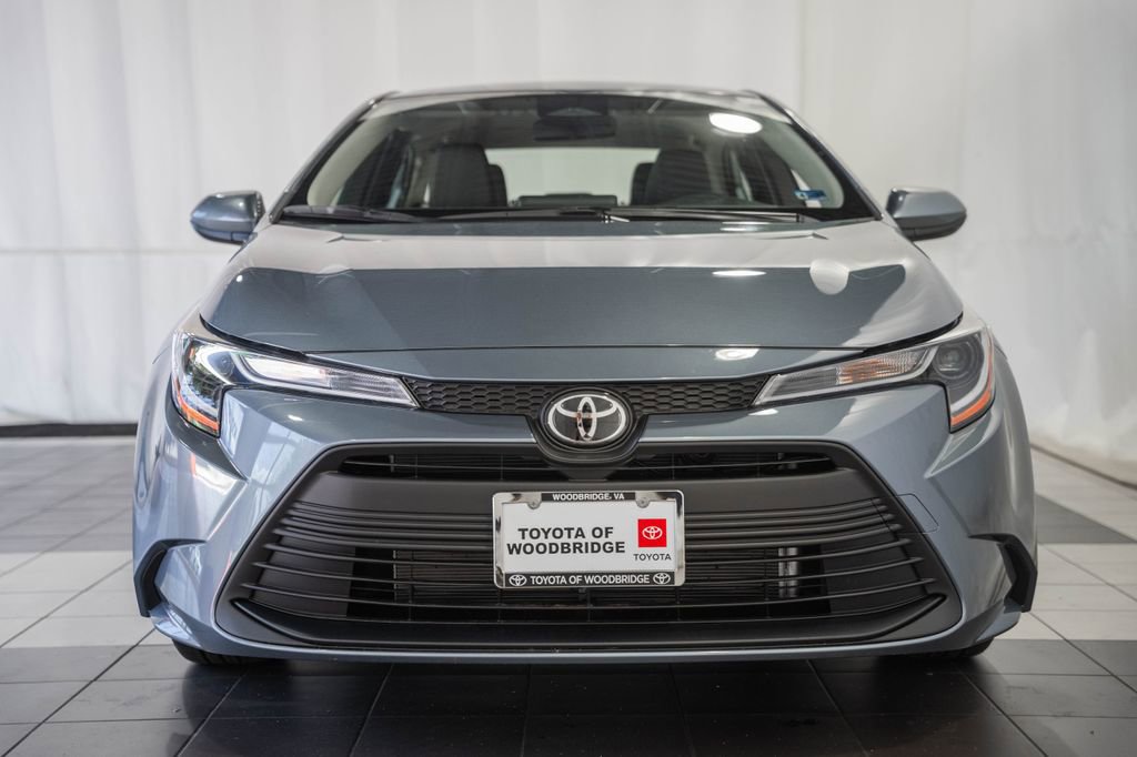 New 2026 Toyota Corolla LE FWD image 2