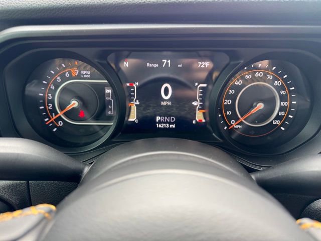 Certified 2024 Jeep Gladiator Sport image 12