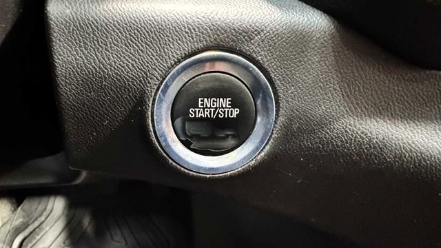 Used 2018 GMC Terrain SLE FWD image 17