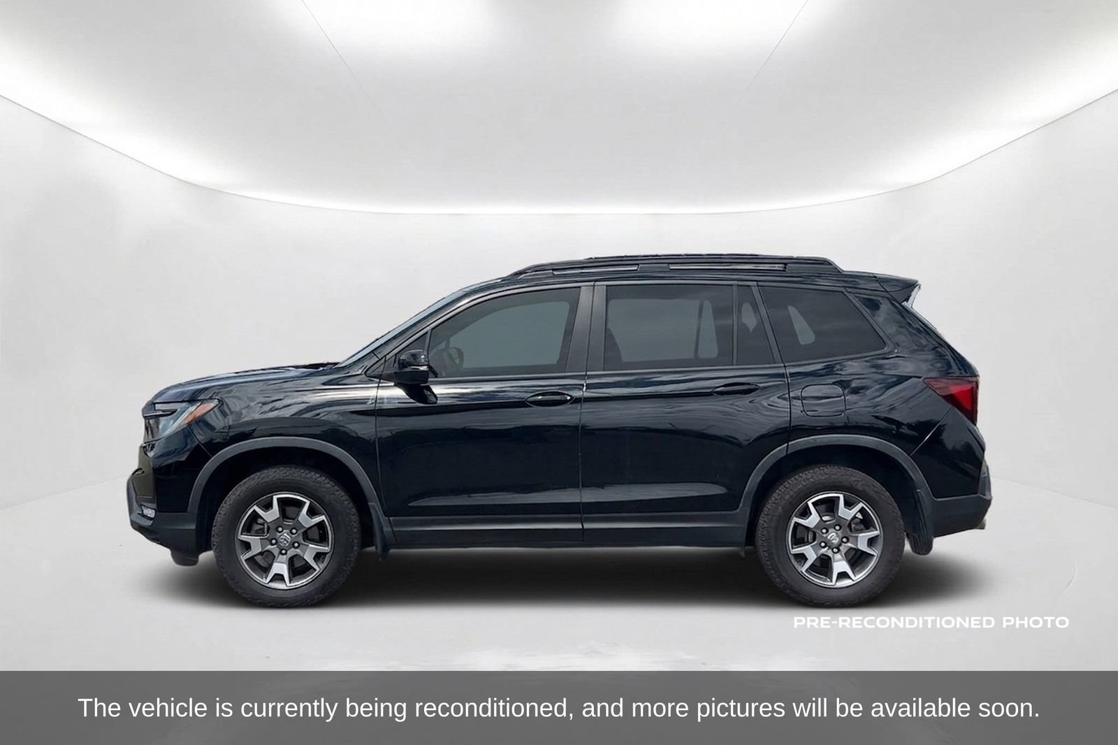 Used 2022 Honda Passport TrailSport image 9