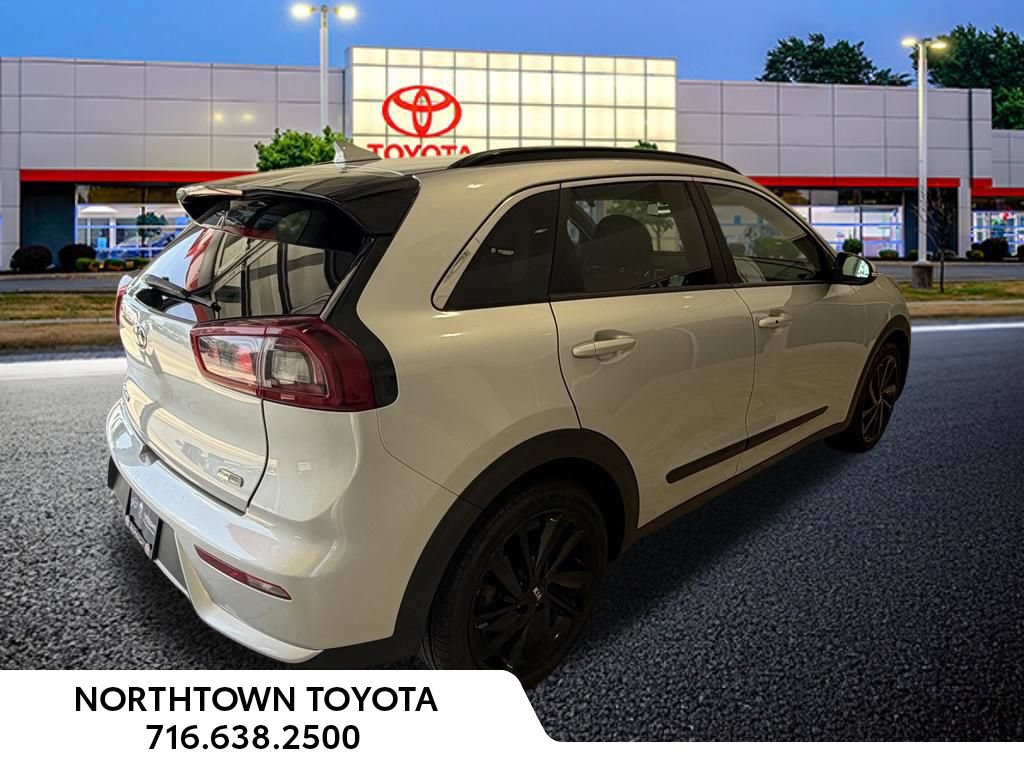 Used 2019 Kia Niro S Touring FWD image 17