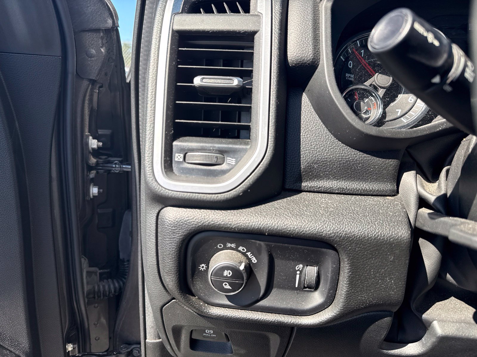 Used 2023 RAM 1500 Big Horn AWD/4WD image 20